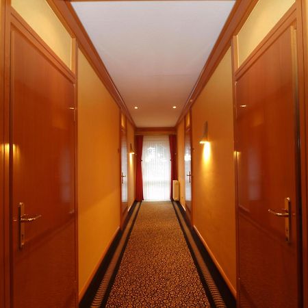 Hotel Matthias Gnarrenburg ภายนอก รูปภาพ