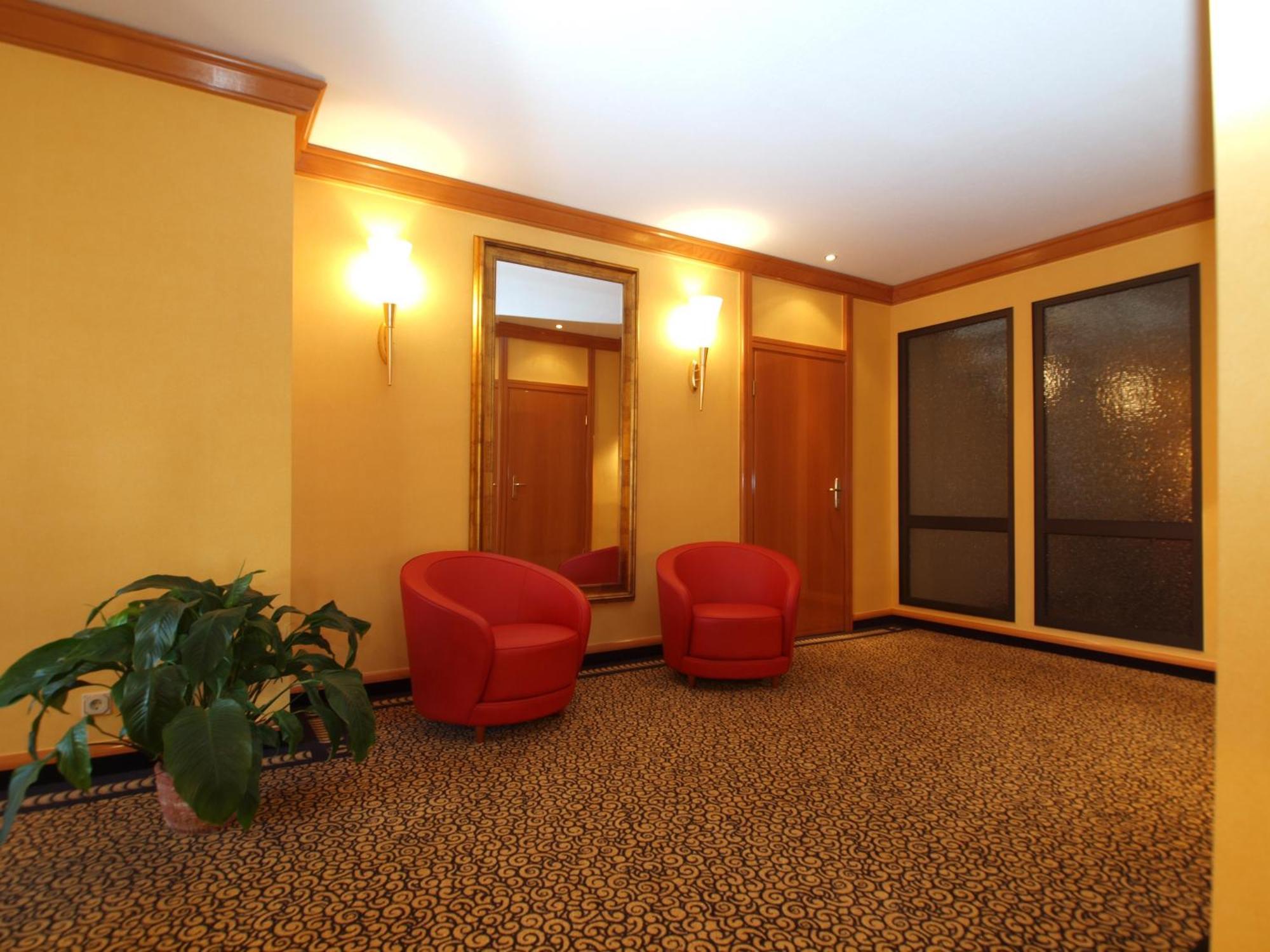 Hotel Matthias Gnarrenburg ภายนอก รูปภาพ