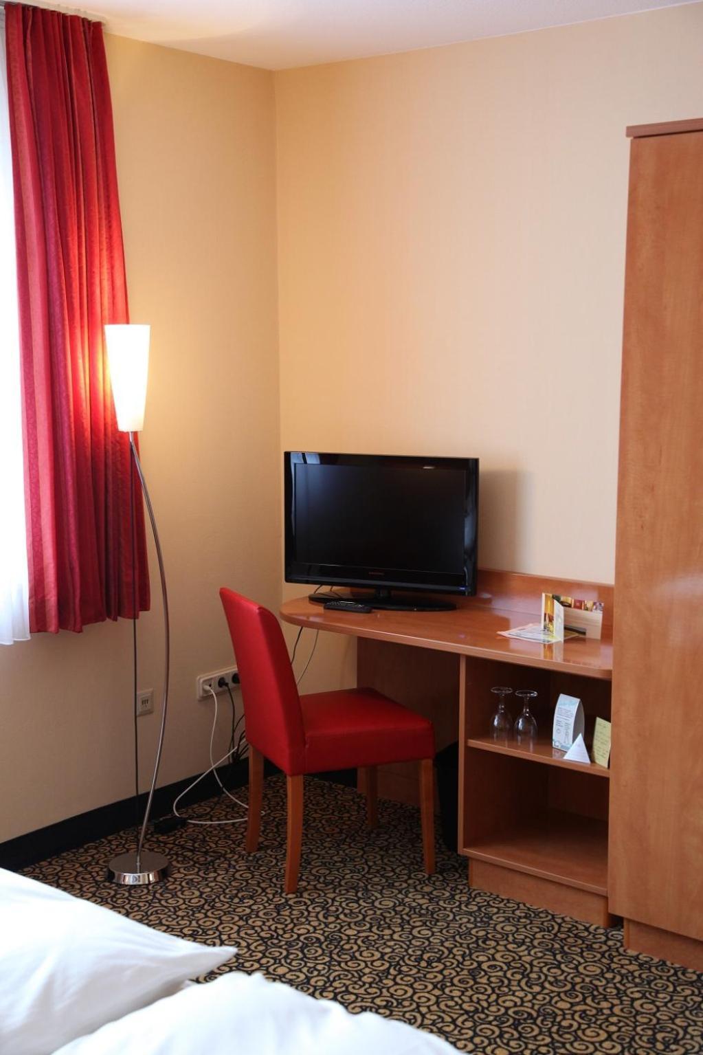 Hotel Matthias Gnarrenburg ห้อง รูปภาพ
