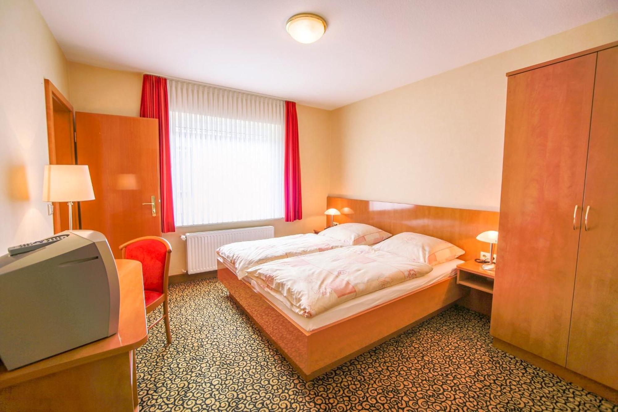 Hotel Matthias Gnarrenburg ห้อง รูปภาพ