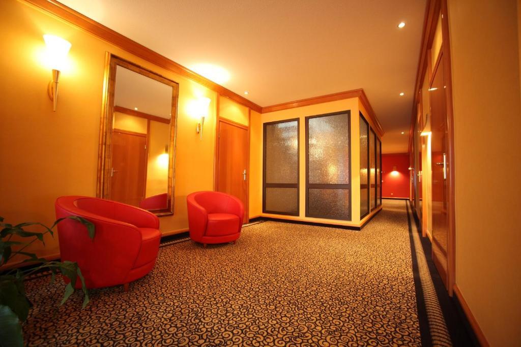 Hotel Matthias Gnarrenburg ภายนอก รูปภาพ