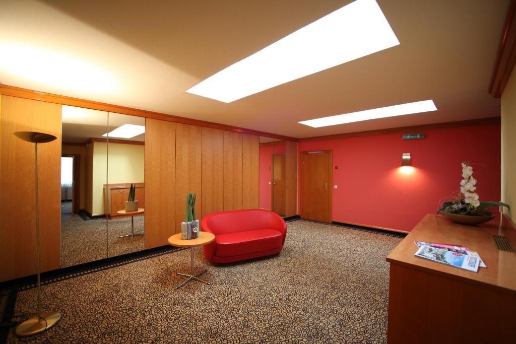 Hotel Matthias Gnarrenburg ภายนอก รูปภาพ
