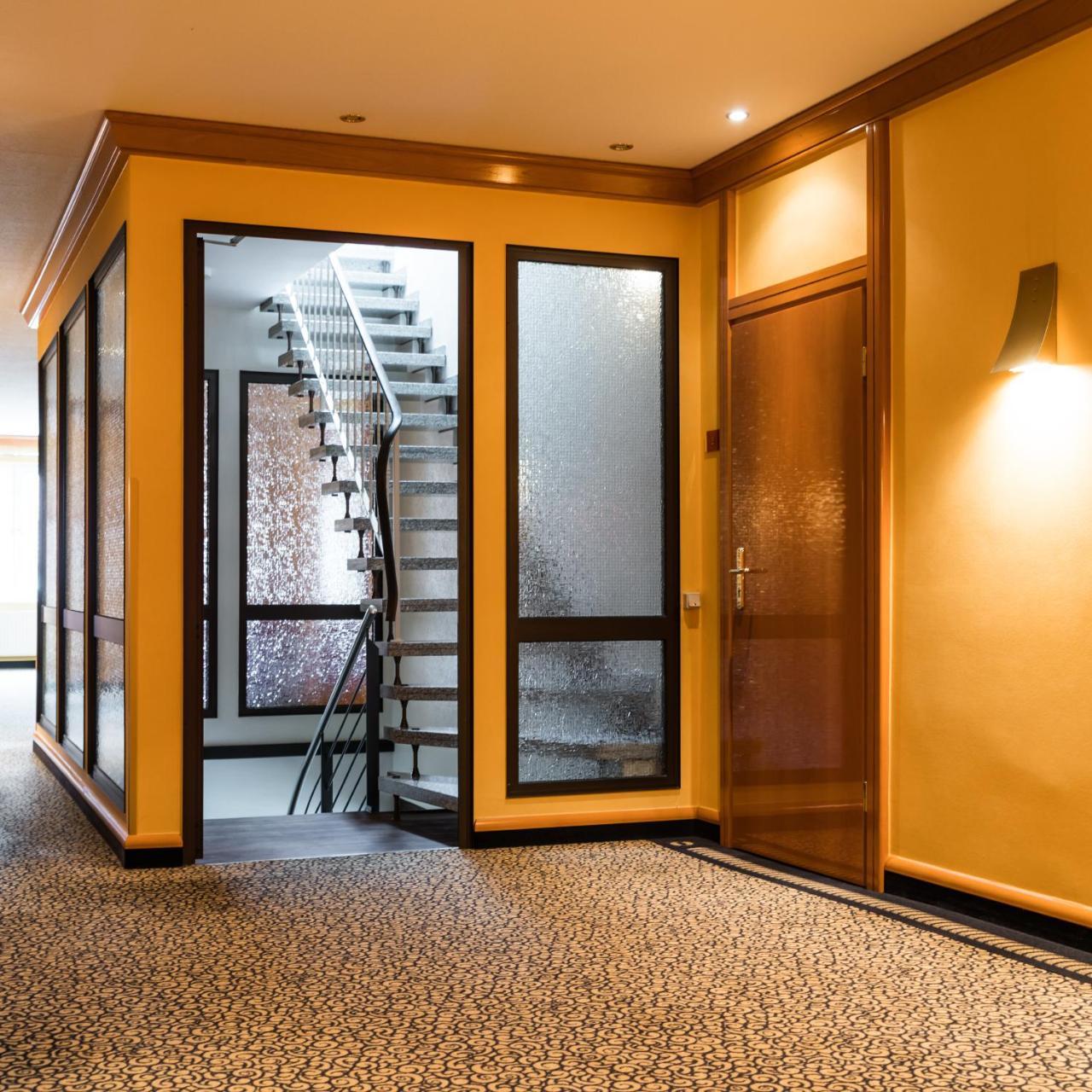 Hotel Matthias Gnarrenburg ภายนอก รูปภาพ