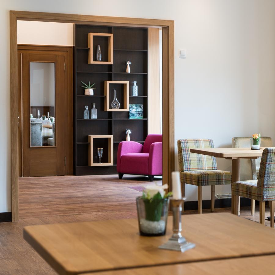 Hotel Matthias Gnarrenburg ภายนอก รูปภาพ